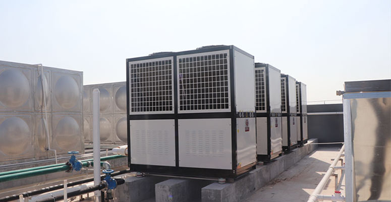 東城幼兒園泳池項目